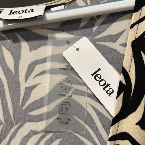 Leota Perfect Wrap Zebra Safari Dress - Picture 7 of 12